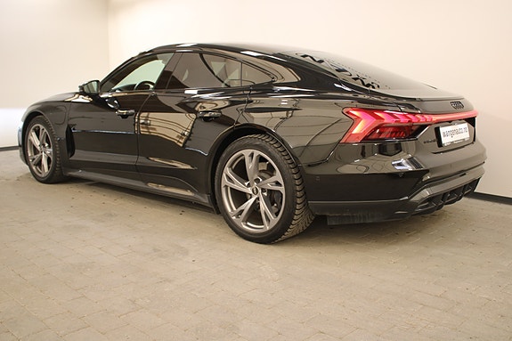Audi e-tron GT 5 of 30