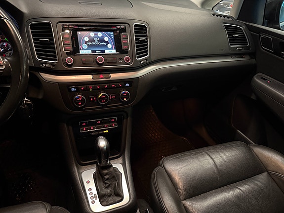 Volkswagen Sharan 9 of 20