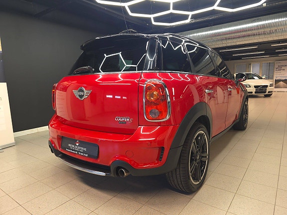 MINI Cooper S 9 of 30