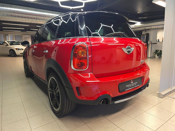 MINI Cooper S 7 of 30