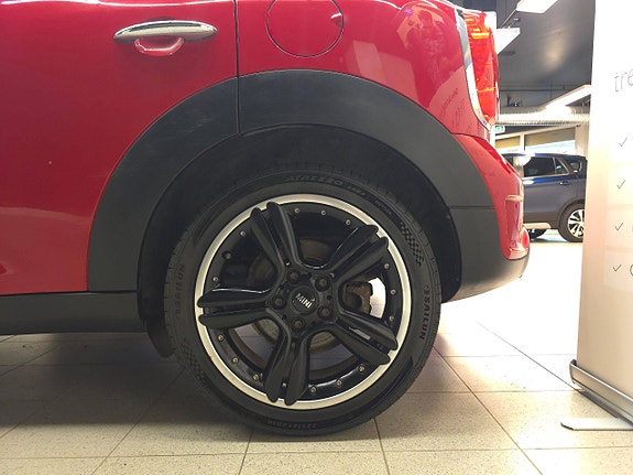 MINI Cooper S 5 of 30
