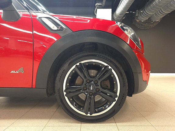 MINI Cooper S 12 of 30