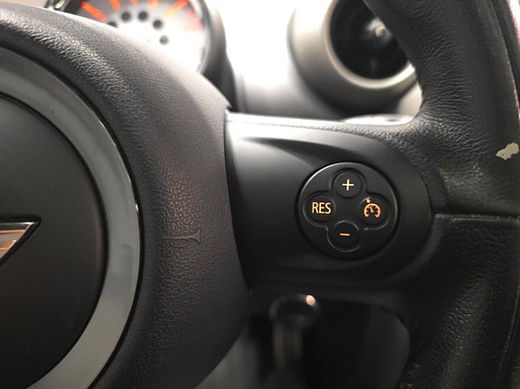 MINI Cooper S 16 of 30