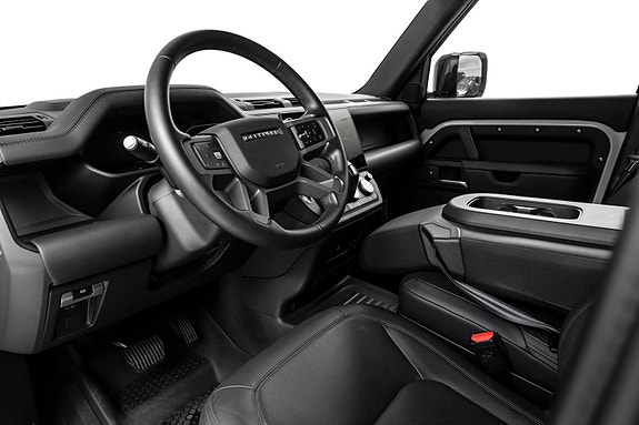 Land Rover Defender 110 6 of 30
