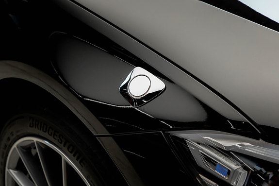 Mercedes-Benz S580 e 5 of 30