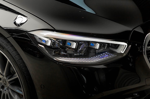 Mercedes-Benz S580 e 4 of 30