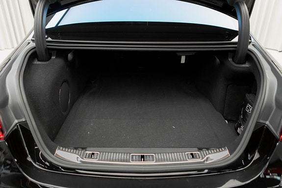Mercedes-Benz S580 e 20 of 30