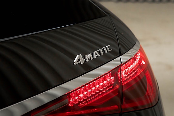 Mercedes-Benz S580 e 19 of 30