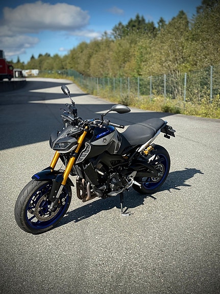 Yamaha MT-09 SP 3 of 10