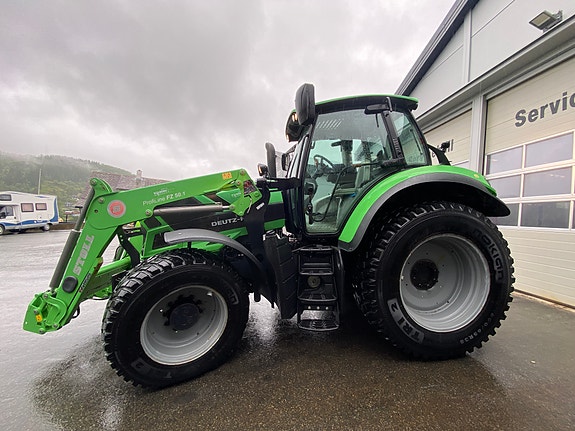 Deutz Fahr 6165.4 RC Shift 6 of 18