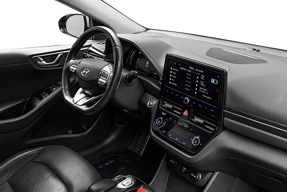 Hyundai IONIQ 29 of 29