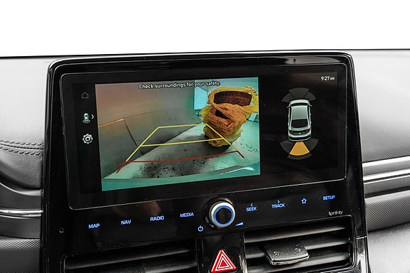 Hyundai IONIQ 24 of 29