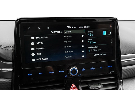 Hyundai IONIQ 22 of 29