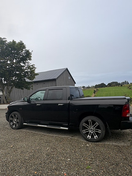 Dodge RAM 2 of 23