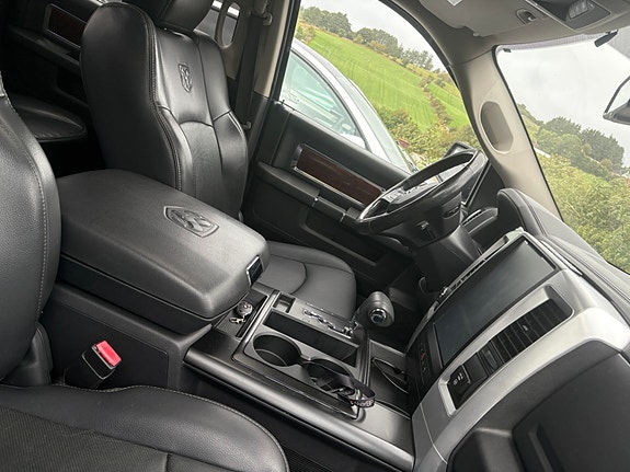 Dodge RAM 21 of 23