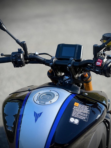 Yamaha MT-09 SP 2 of 10