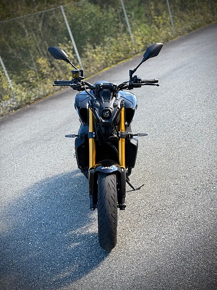 Yamaha MT-09 SP 8 of 10