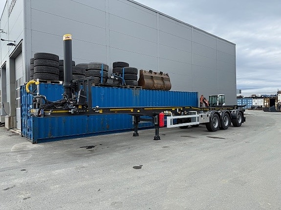 Andre TIPP CONTAINERSEMI MED HYDRAULISK FLYTTING AV CONTAINER 11 of 11