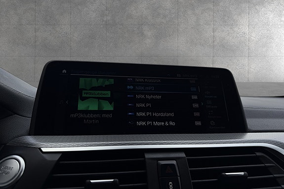 BMW X3 16 of 18