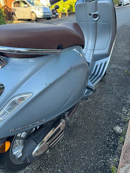 Vespa Primavera 50 4 of 4