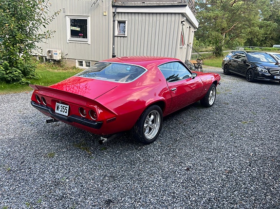 Chevrolet Camaro 8 of 23