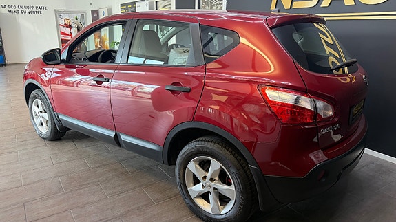 Nissan Qashqai 8 of 30