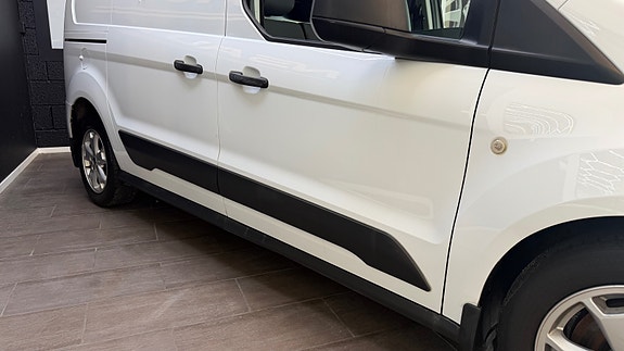 Ford Transit Connect 5 of 30