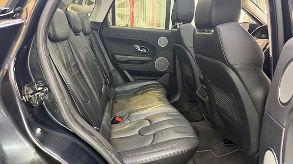 Land Rover Range Rover Evoque 16 of 30