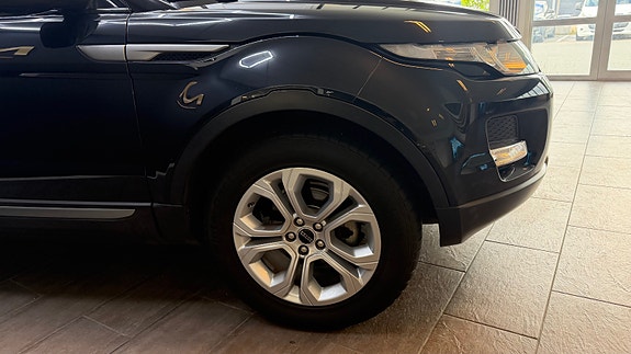 Land Rover Range Rover Evoque 4 of 30