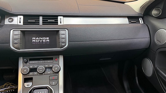 Land Rover Range Rover Evoque 25 of 30