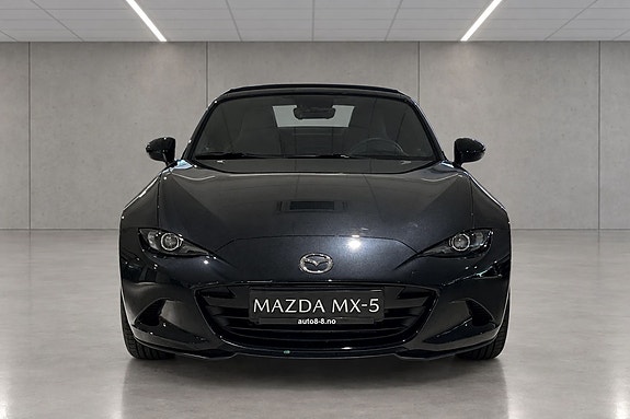 Mazda MX-5 3 of 22