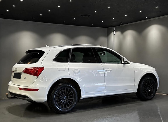 Audi Q5 4 of 17