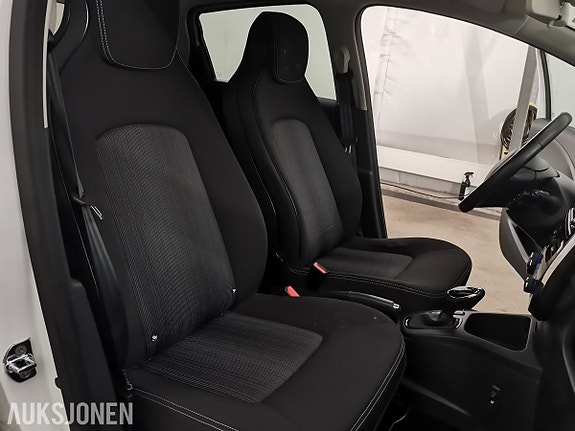 Renault Zoe 27 of 30