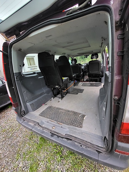 Mercedes-Benz Vito 109 28 of 30