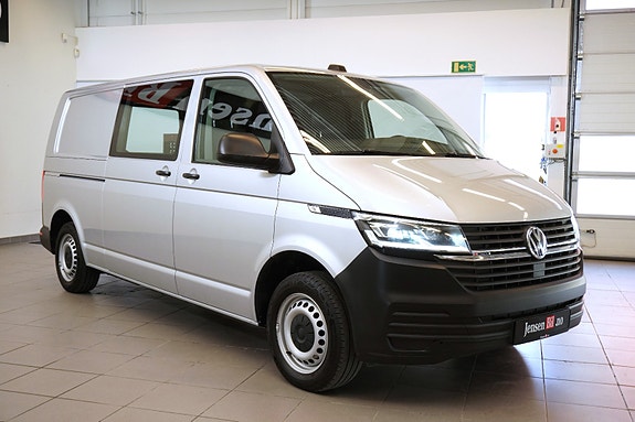 Volkswagen Transporter 4 of 30