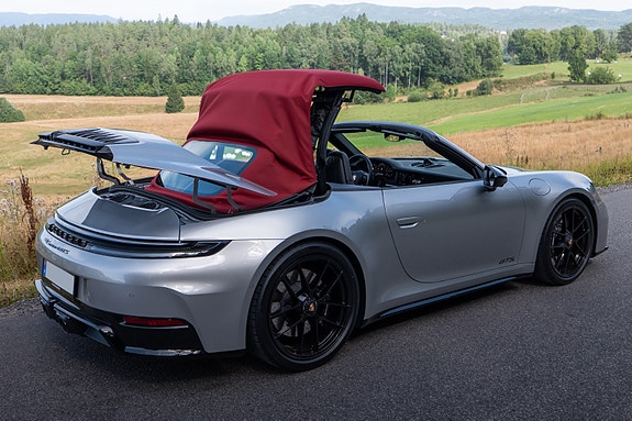 Porsche 911 5 of 30