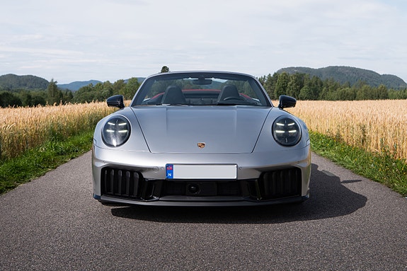 Porsche 911 10 of 30