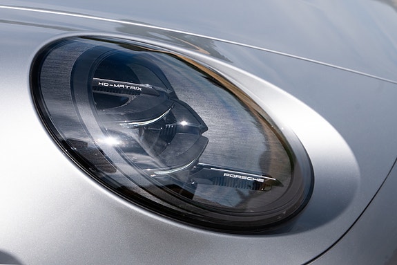 Porsche 911 27 of 30