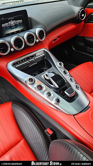 Mercedes-Benz AMG GT S 23 of 27