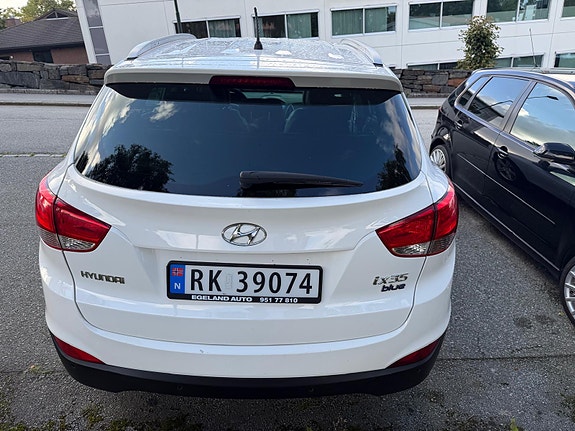Hyundai ix35 2 of 10
