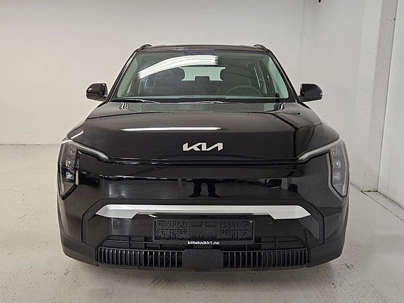 Kia EV3 2 of 20
