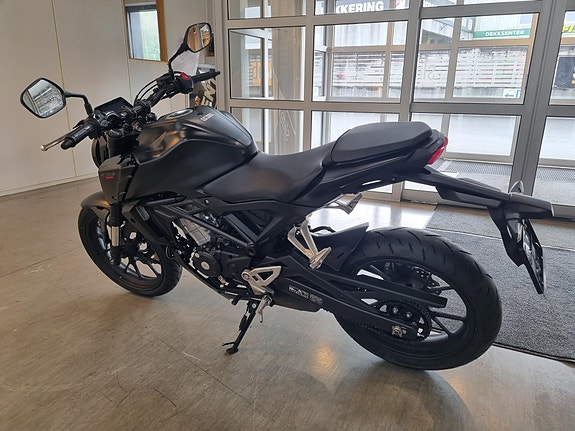 Honda CB125R 12 of 13