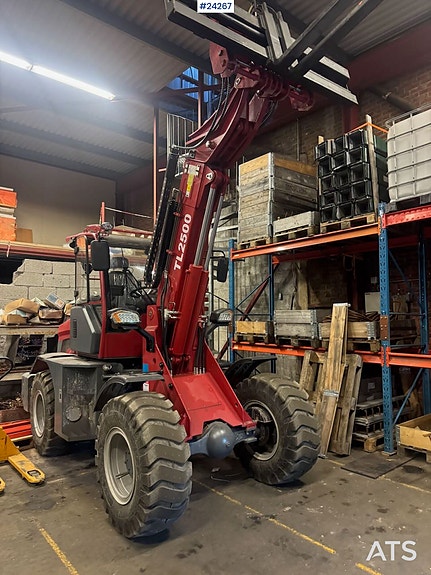 Taian TL2500 Hjullaster m/ 2 skuffer og Pallegaffel - 40 timer 6 of 27