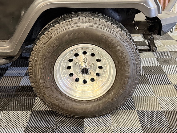 Jeep Wrangler 6 of 30