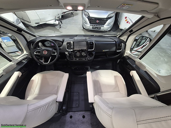 Pilote V600 23 of 30