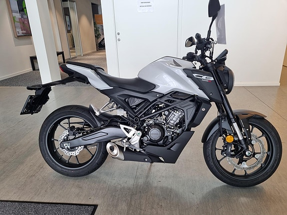 Honda CB 125 R 3 of 14