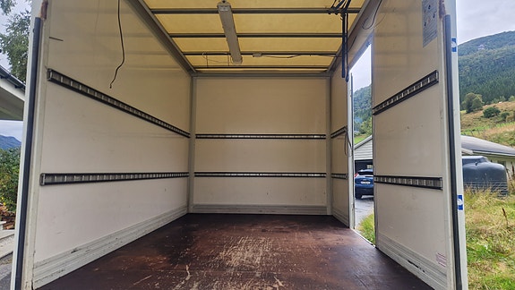 Volkswagen Crafter 7 of 29