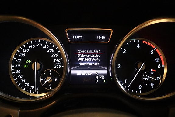 Mercedes-Benz ML250 22 of 30