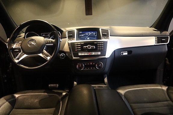 Mercedes-Benz ML250 16 of 30