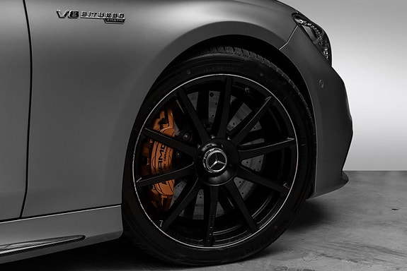 Mercedes-Benz S63 13 of 30